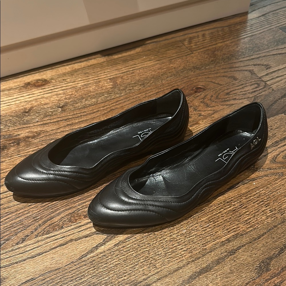Black Leather Women's Shoes